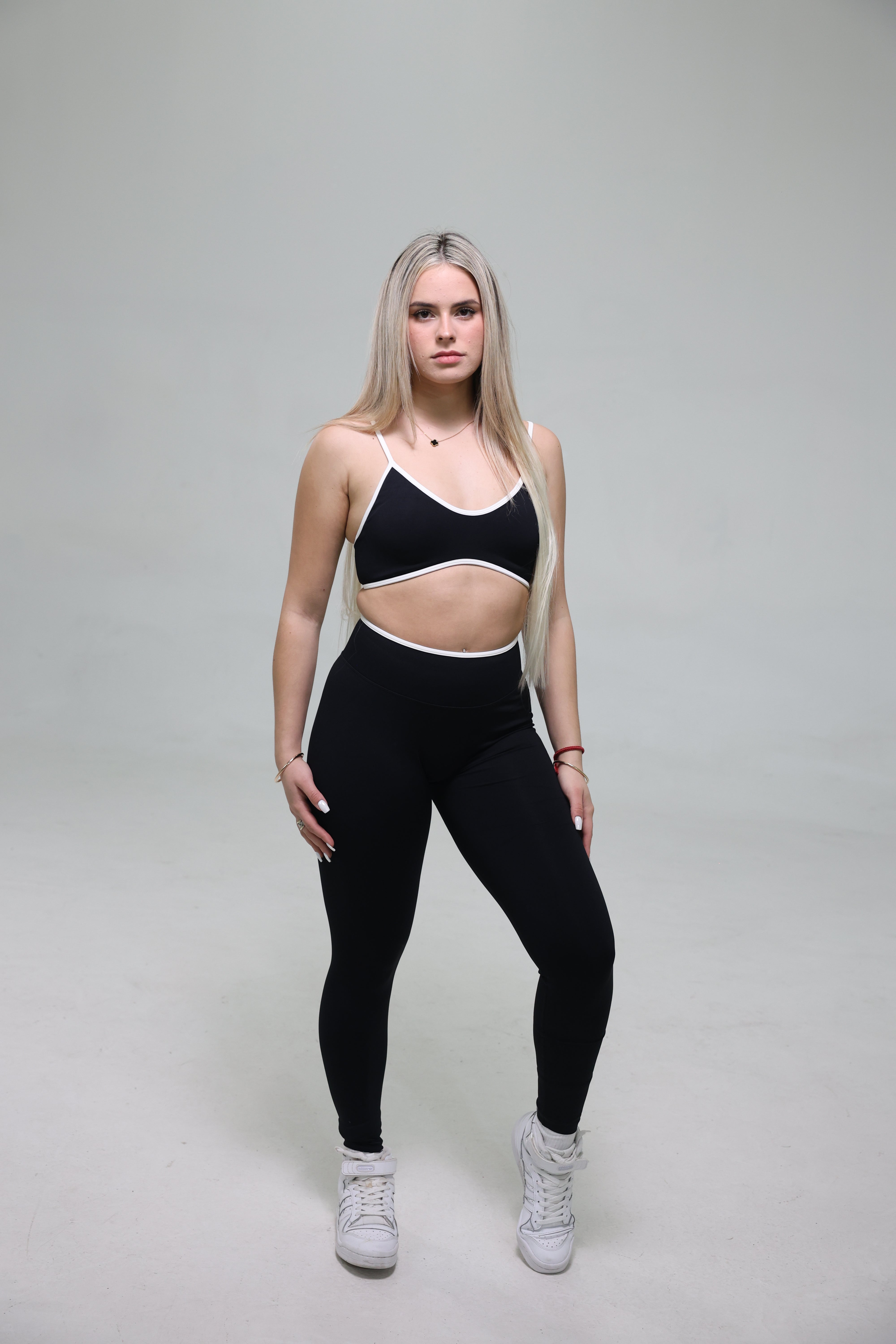 Conjunto NOX LINE